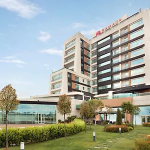 5* Otel Ramada Plaza By Wyndham Istanbul Airport