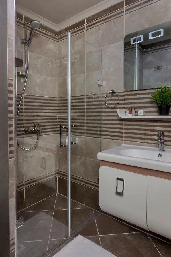 Ferman Apart Hotel Sisli Harbiye  İstanbul