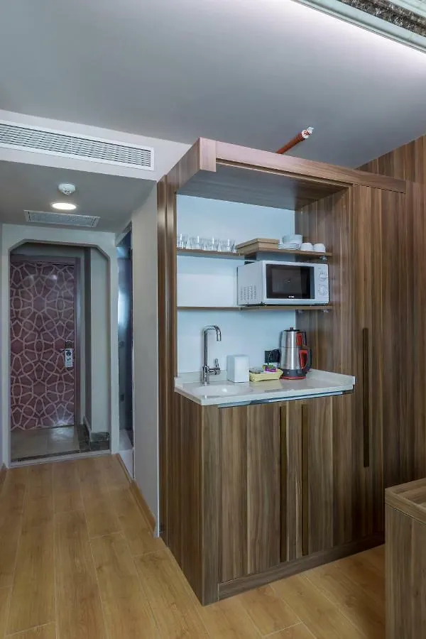 **  Ferman Apart Hotel Sisli Harbiye Türkiye